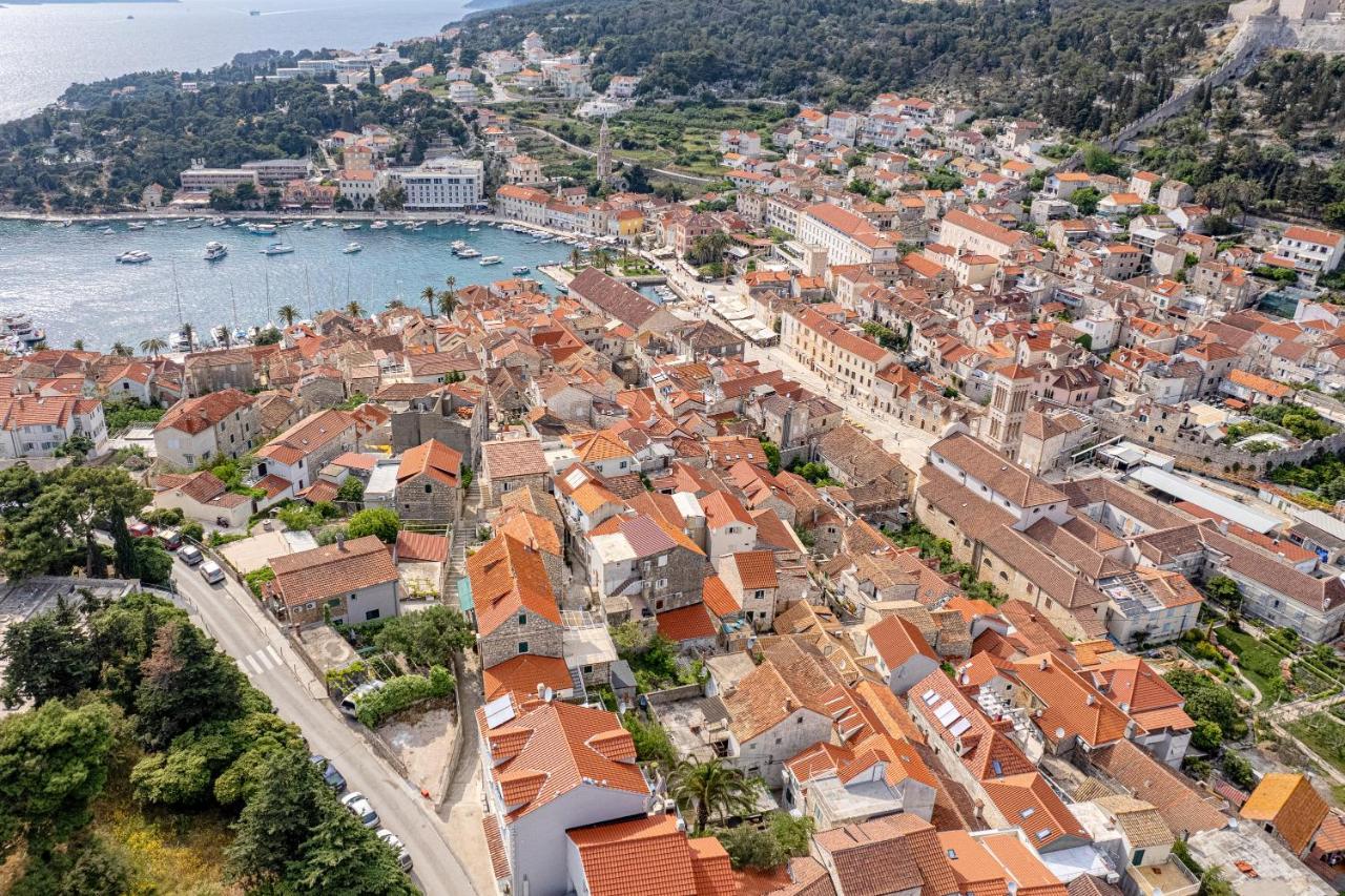 Villa Capitis In The Center Hvar Town Exterior foto