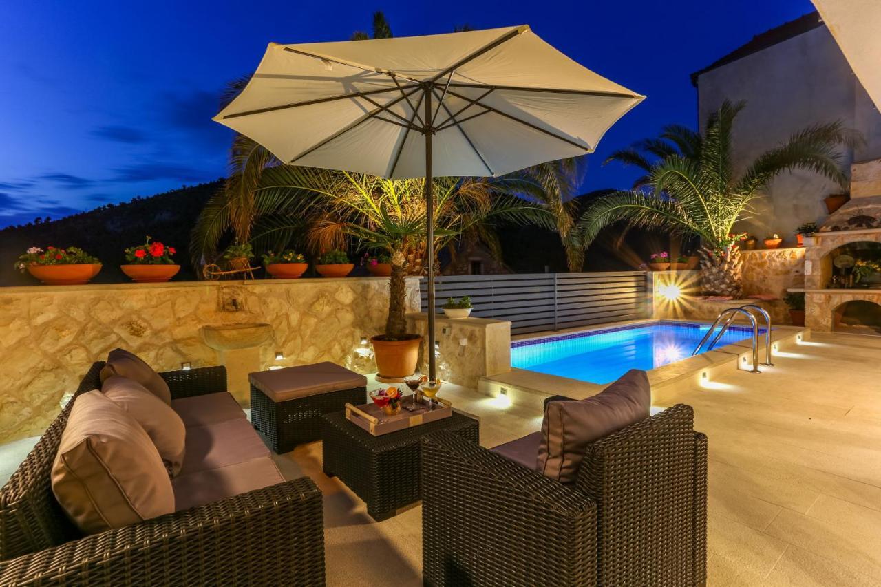 Villa Capitis In The Center Hvar Town Exterior foto